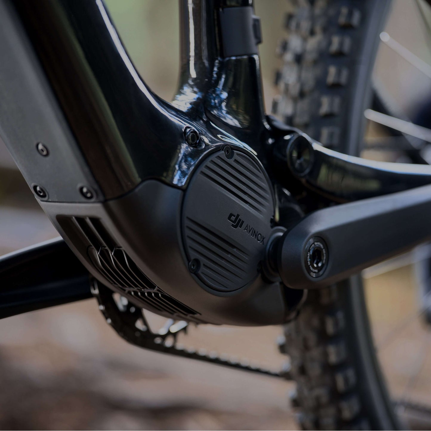 DJI Amflow PL Carbon E-Mountain Bike With DJI Avinox Drive System Built-in LED Control Display Amflow PL Full Suspension Ebike Elite