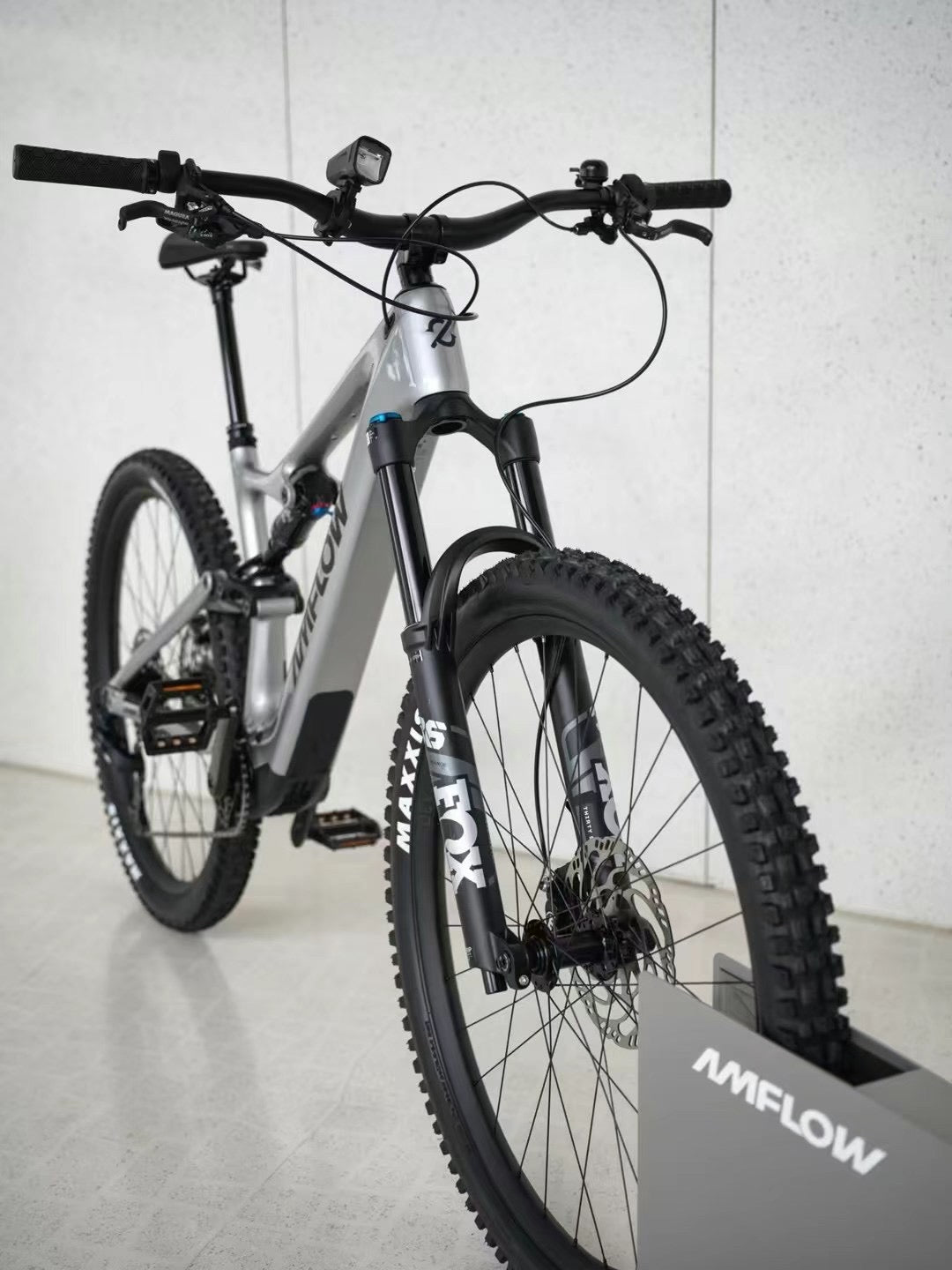 DJI amflow bike cheapest amflow PL Carbon 800 Wh - L Equipped with DJl Aviox 508W Fast Charging Charger Amflow DJI Mtb Ebike Elite