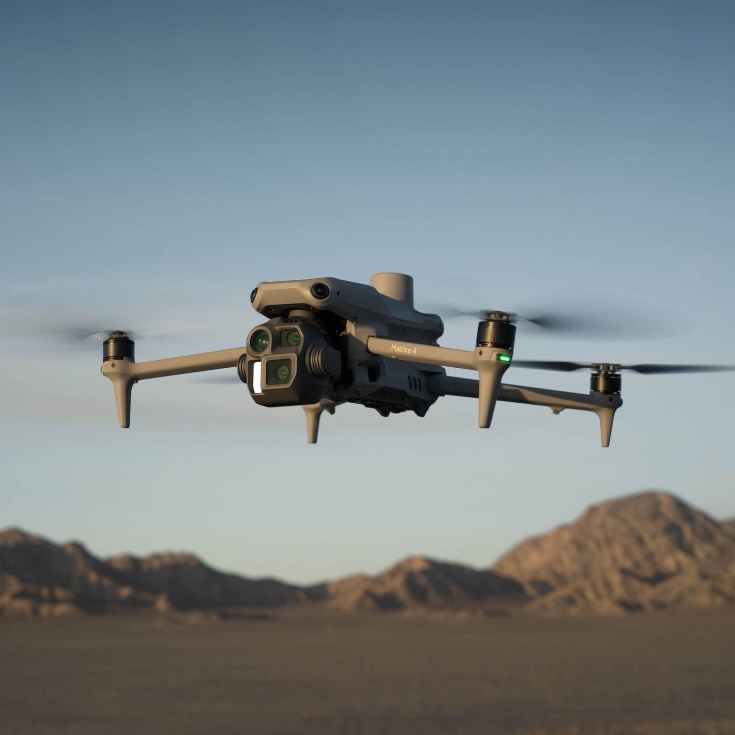 DJI Matrice 4E Commercial Drone for Surveying Power Patrol Water Conservation Forestry 4K UHD 49 min GPS+Galileo+BeiDou+GLONASS Elite